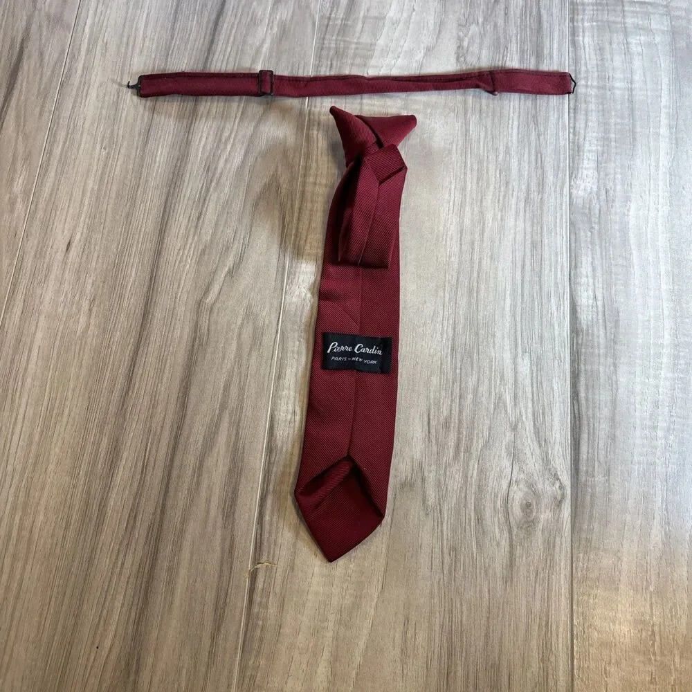 Pierre Cardin Boys Clip Adjustable Necktie Maroon